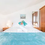 Nikol Apartman