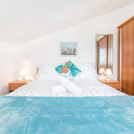 Nikol Apartamento