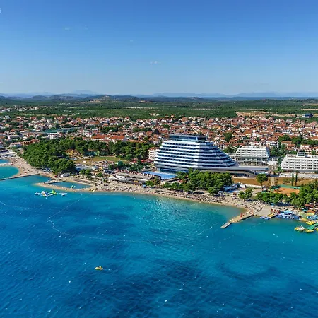 아파트 Nikol 보디체